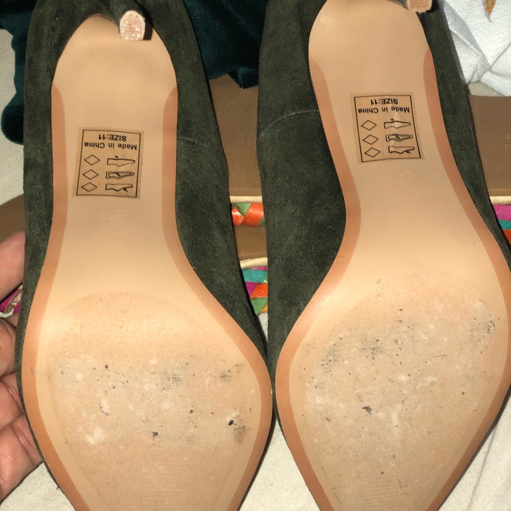 LOLA SHOETIQUE Suede green high heels - Picture 4 of 4